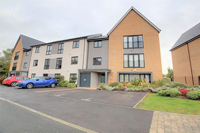 2 Bedroom Apartment To Rent In Tidman Road, Reading, RG2