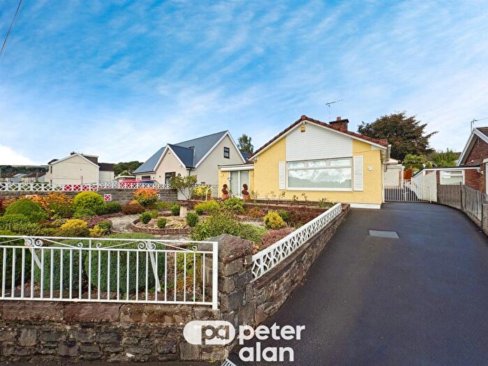 3 Bedroom Detached Bungalow For Sale In Risca Road, Rogerstone, Newport, NP10