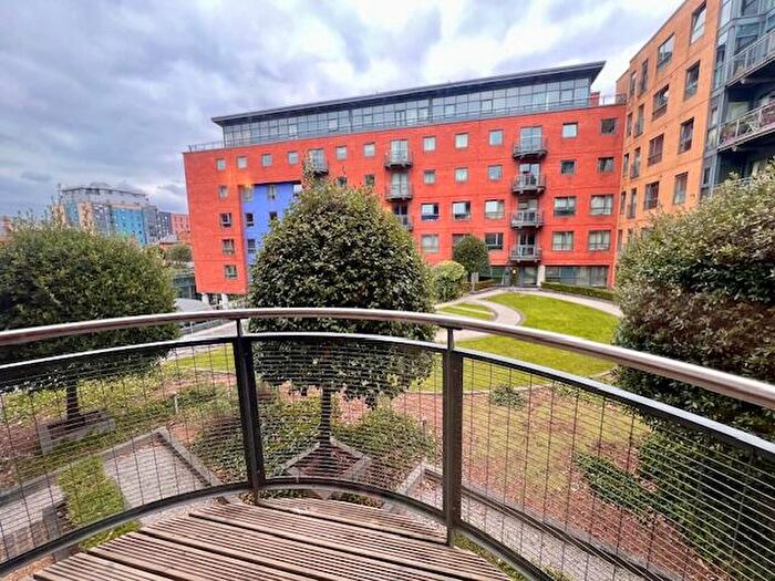 2 Bedroom Apartment To Rent In City, West One, S1