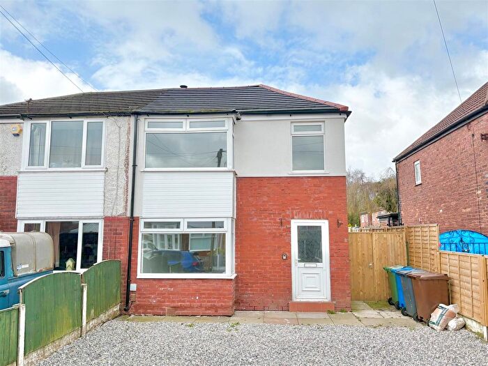 3 Bedroom Semi Detached House For Sale In June Avenue, Leigh, WN7