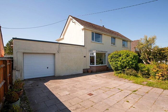 4 Bedroom Detached House For Sale In Haven Road, Haverfordwest, SA61