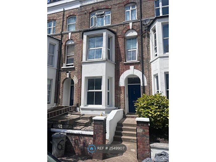 2 Bedroom Flat To Rent In Marlborough Road, London, N19