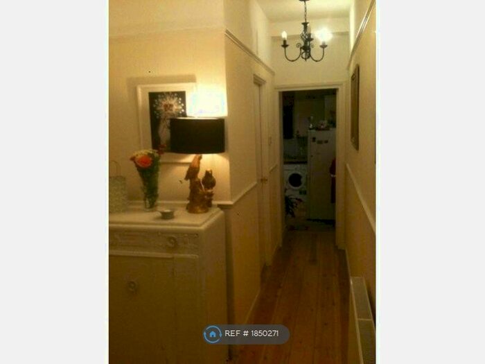 1 Bedroom Flat To Rent In The Hoe, Plymouth, PL1