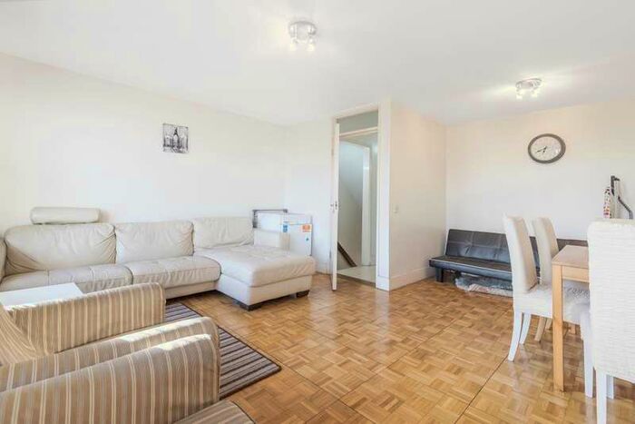 5 Bedroom Terraced House To Rent In Summerwood Road, Isleworth, TW7