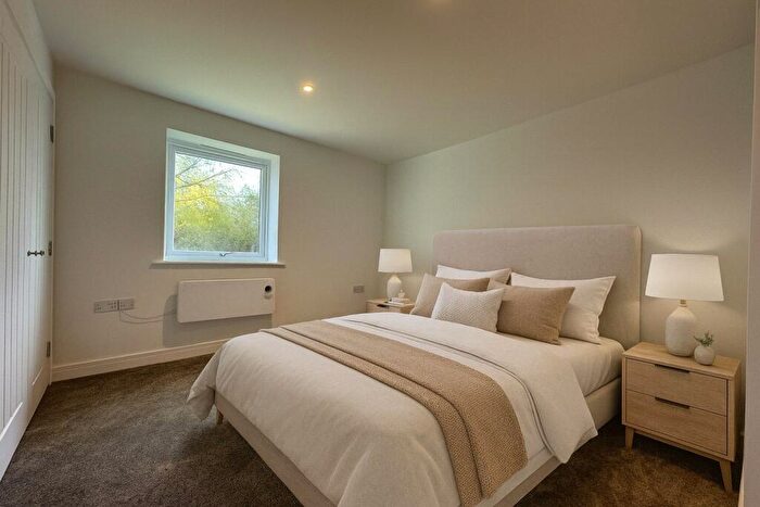 1 Bedroom Flat For Sale In London Road, Old Basing, Basingstoke, Hampshire, RG24