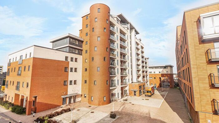 1 Bedroom Apartment To Rent In The Junction, Slough, SL2