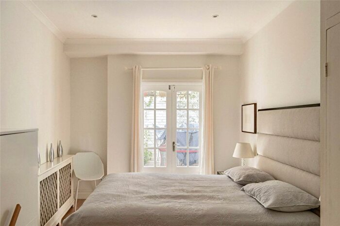 1 Bedroom Flat To Rent In Lennox Gardens, Chelsea, SW1X