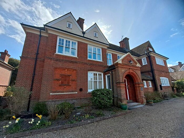 1 Bedroom Flat To Rent In Cliff Avenue, Cromer, NR27