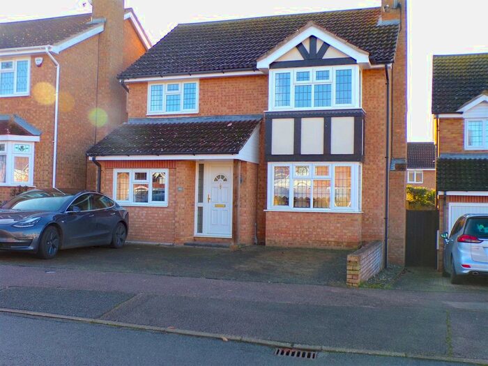 4 Bedroom Property To Rent In Edwin Panks Road, Hadleigh, Ipswich, IP7