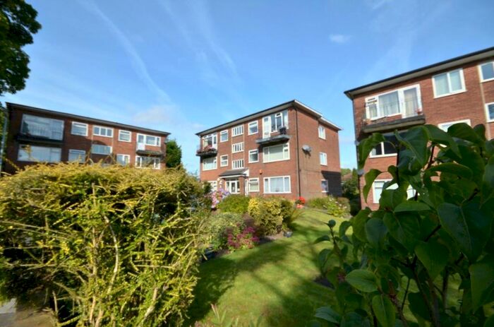 2 Bedroom Apartment To Rent In Lavenham Close, Whitefield, BL9