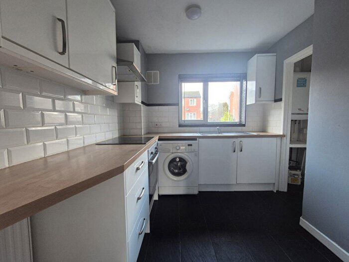2 Bedroom Apartment To Rent In Islington, Halesowen, B63