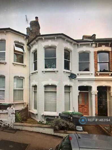1 Bedroom Flat To Rent In Ground Floor Duckett Road, London, N4