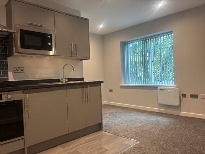 1 Bedroom Flat To Rent In Stenners Court, The Avenue, TA24