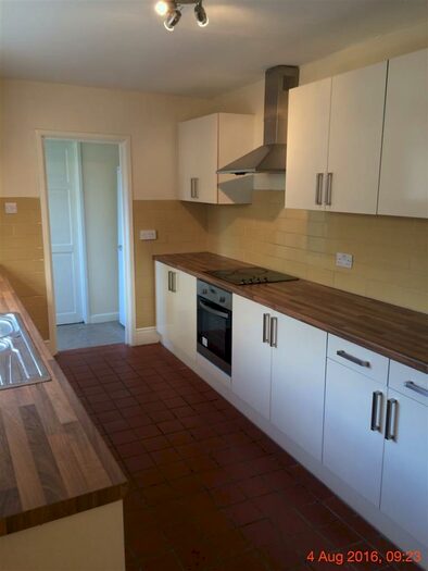 4 Bedroom End Of Terrace House To Rent In South Parade, Lincoln, LN1