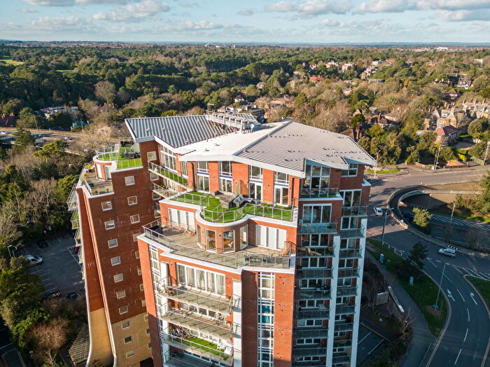 3 Bedroom Penthouse For Sale In Richmond Gate, Richmond Hill Drive, Bournemouth, BH2