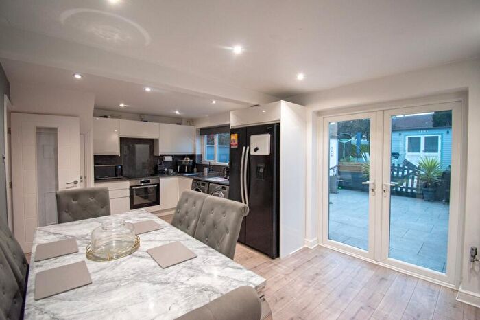 4 Bedroom Terraced House For Sale In Tadcaster Avenue, Eyres Monsell, LE2