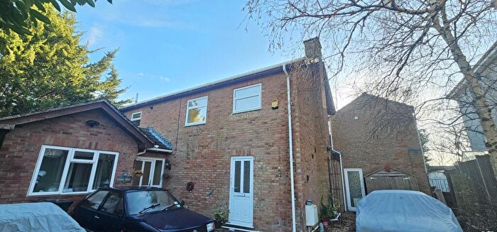 2 Bedroom Flat To Rent In Rochester Road, Bristol, BS4