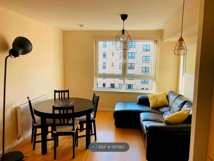 2 Bedroom Flat To Rent In Waterfront Gait, Edinburgh EH5