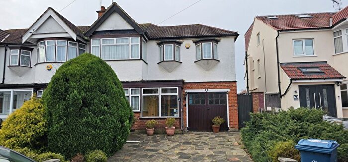 4 Bedroom Semi-Detached House To Rent In Exeter Road, Harrow, HA2