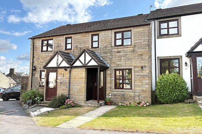 3 Bedroom Terraced House For Sale In Westwood, Carleton, BD23