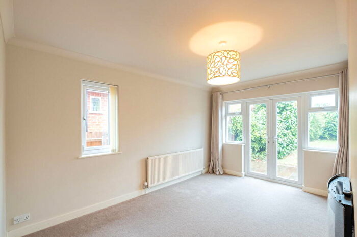 2 Bedroom Detached Bungalow For Sale In Oldershaw Road, East Leake, LE12