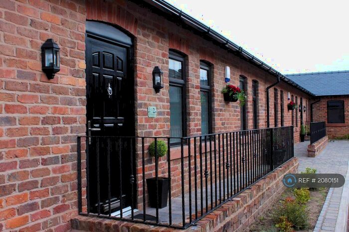 2 Bedroom Flat To Rent In Tillerman Court, Liverpool, L13