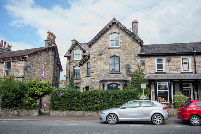 2 Bedroom Apartment To Rent In Parkside Road, Kendal, LA9