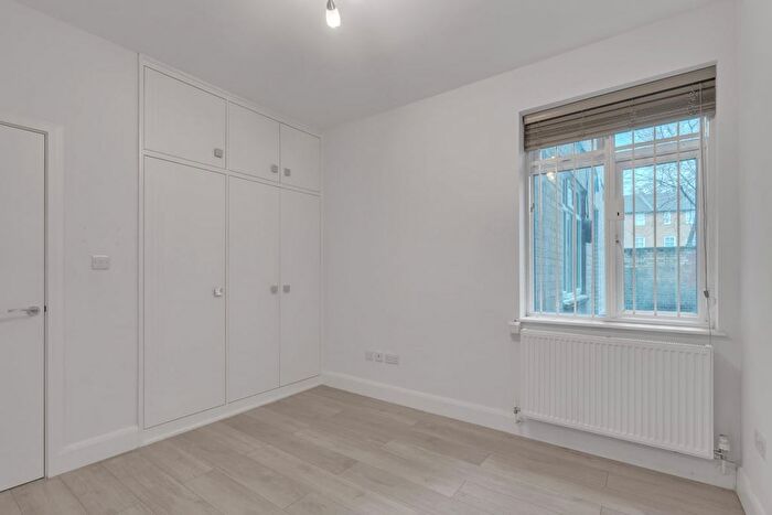 1 Bedroom Flat To Rent In Drake House, Stepney Way, Whitechapel, E1