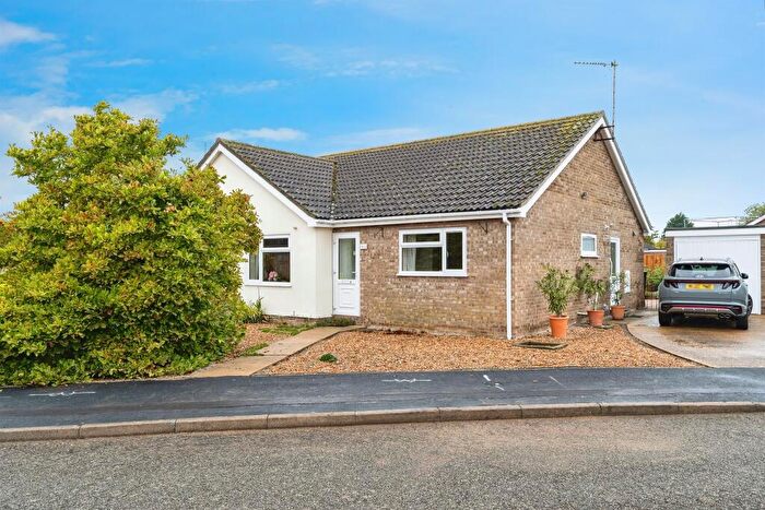 2 Bedroom Semi-Detached Bungalow For Sale In Morton Way, Wimblington, March, PE15