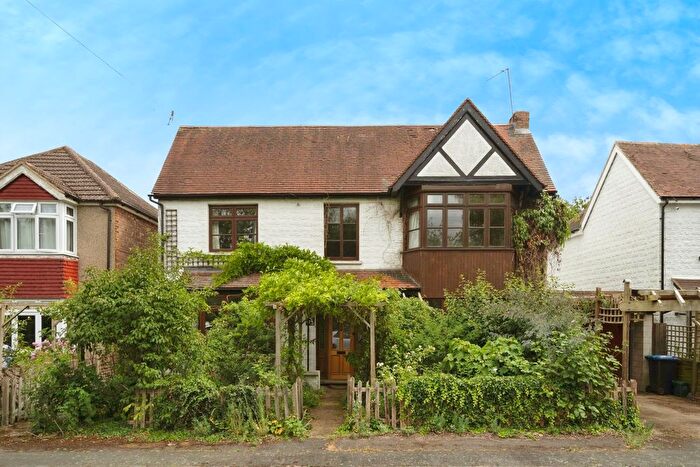 5 Bedroom Detached House For Sale In Chandos Road, Staines-Upon-Thames, TW18