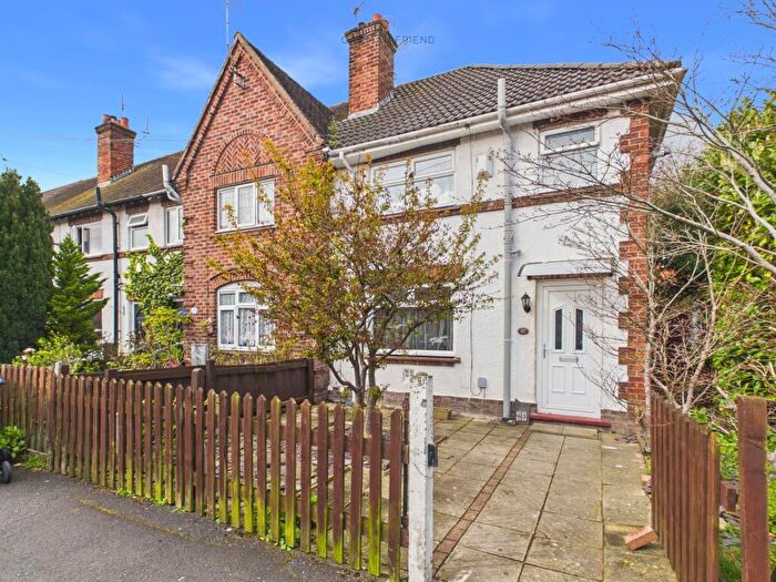 3 Bedroom End Of Terrace House For Sale In Allington Place, Handbridge, CH4