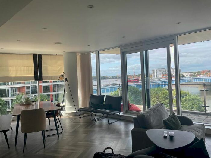 3 Bedroom Flat To Rent In Juniper Drive, London, SW18