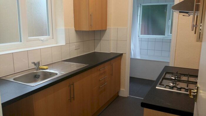 1 Bedroom Flat To Rent In Westway, Edgware, HA8