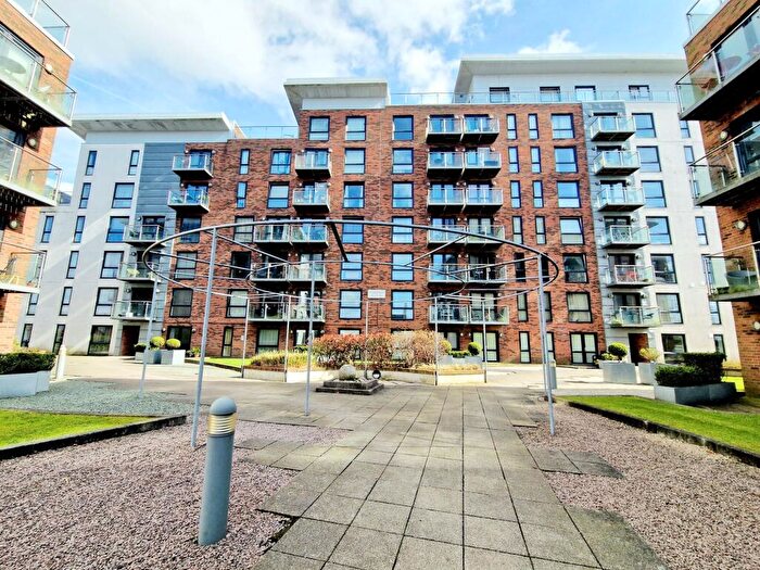 2 Bedroom Apartment To Rent In Longfield Centre, Prestwich, M25