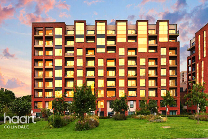 1 Bedroom Apartment For Sale In Queenscroft House, Thonrey Close, NW9