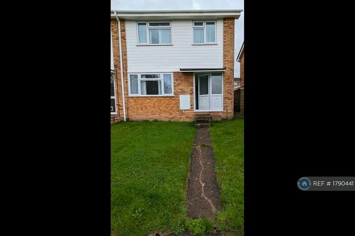 3 Bedroom End Of Terrace House To Rent In Badgeworth, Bristol, BS37