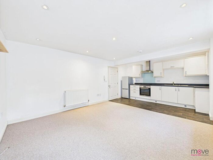 1 Bedroom Apartment To Rent In North Place, Cheltenham, GL50