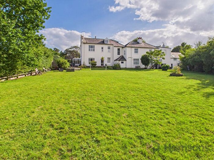 1 Bedroom Flat For Sale In Courtenay House, London Road, Dunkirk, Faversham, Kent, ME13