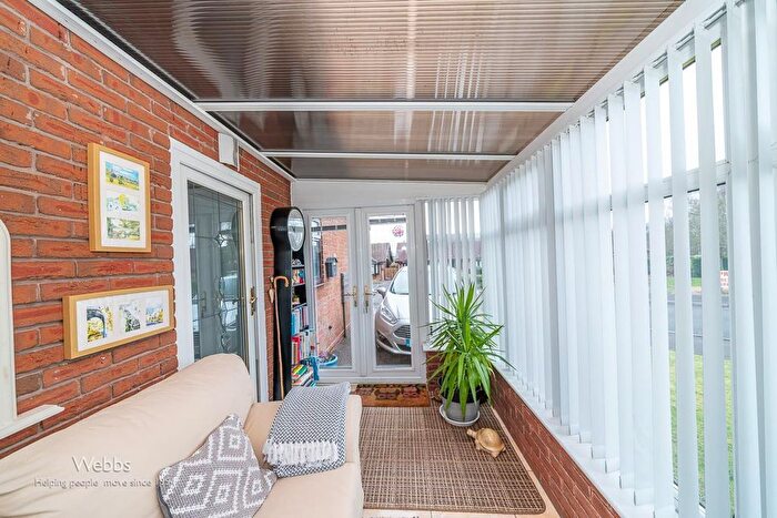 2 Bedroom Semi-Detached Bungalow For Sale In Deepwood Close, Rushall, Walsall, WS4