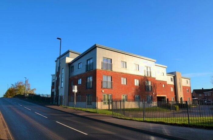 2 Bedroom Penthouse To Rent In Brooke Court, Auckley, Doncaster, DN9