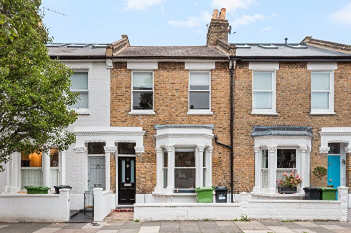 3 Bedroom Terraced House To Rent In Pursers Cross Road, Parsons Green, SW6