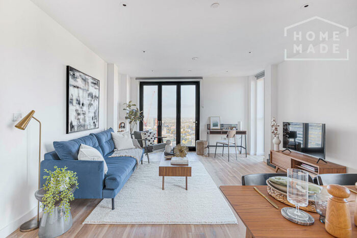 3 Bedroom Apartment To Rent In George Street, Croydon, CR0