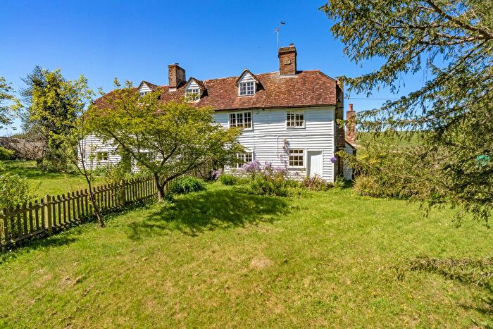 3 Bedroom Cottage For Sale In Clayhill Road, Lamberhurst, Kent, TN3