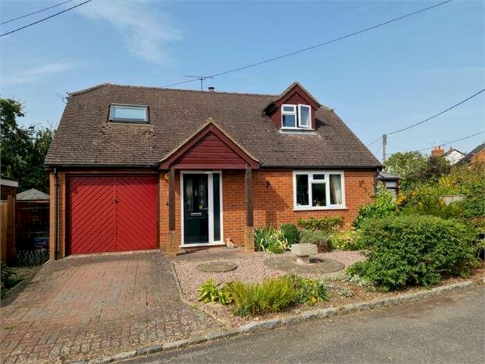 3 Bedroom Detached House For Sale In Lower Green, Westcott, Buckinghamshire., HP18