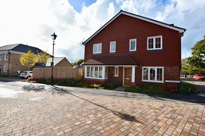 2 Bedroom Property To Rent In Goldfinches, Crookham Village, Fleet, GU51