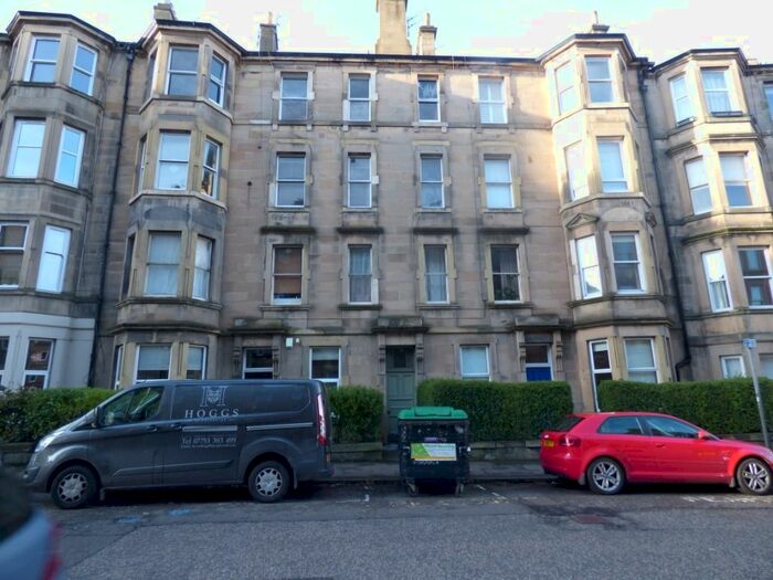 2 Bedroom Flat To Rent In Polwarth Crescent, Polwarth, Edinburgh, EH11