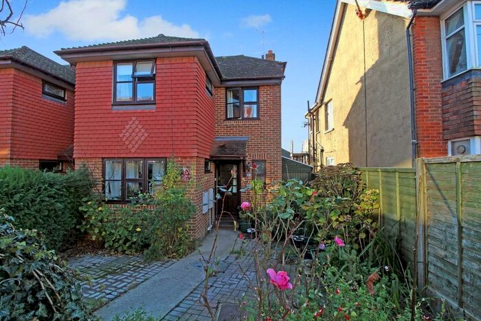 4 Bedroom End Of Terrace House To Rent In Portland Mews, Beaconsfield Close, Burgess Hill, A, RH15