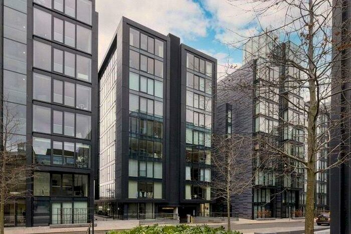 1 Bedroom Flat To Rent In Simpson Loan, Edinburgh, EH3