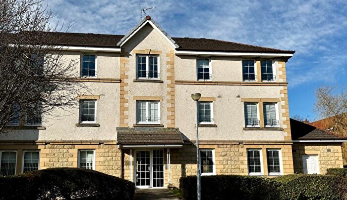 2 Bedroom Flat To Rent In Branklyn Court, Anniesland, Glasgow, G13