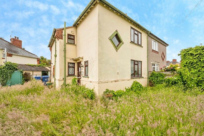 3 Bedroom Semi-Detached House For Sale In Durham Avenue, Thorne, Doncaster, DN8